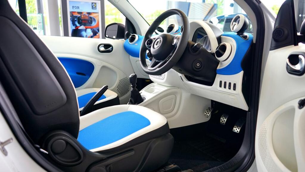 How Can You Personalize Your Car’s Dashboard for a Stylish Look? How Can You Personalize Your Car’s Dashboard for a Stylish Look?
